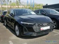 Gebraucht Audi A5 Sport 204 PS (150 kW) 2025 Mythosschwarz metallic Kombi