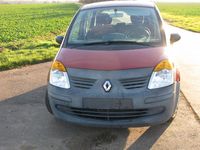 Gebraucht Renault Modus 75 PS (55 kW) 2004 Rot Van / Kleinbus