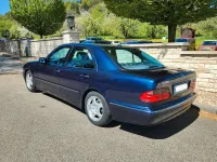 Gebraucht Mercedes E280 Avantgarde 204 PS (150 kW) 2001 Blau Limousine