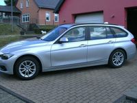Gebraucht BMW 320 184 PS (135 kW) 2016 Silber Kombi