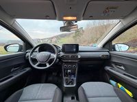 Gebraucht Dacia Jogger Extreme 141 PS (103 kW) 2024 Grau Van / Kleinbus