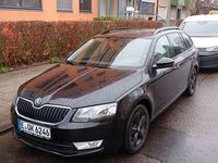 Gebraucht Skoda Octavia Active 105 PS (77 kW) 2014 Schwarz Kleinwagen