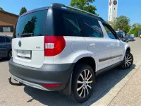Gebraucht Skoda Yeti Plus Edition 110 PS (80 kW) 2013 Weiß SUV