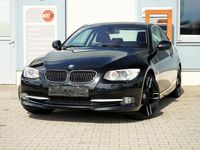 Gebraucht BMW 325 Comfort Edition 204 PS (150 kW) 2011 Schwarz Coupé