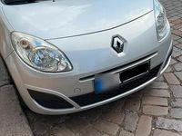 Gebraucht Renault Twingo 58 PS (42 kW) 2008 Silber Kleinwagen