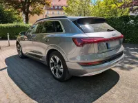 Używany Audi e-tron Advanced 300 kW (408 KM) 2019 Szary SUV