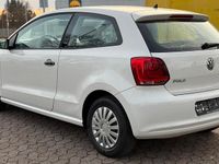 Gebraucht VW Polo 60 PS (44 kW) 2010 Weiß Kleinwagen