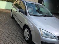 Gebraucht Ford Focus 101 PS (74 kW) 2005 Silber Kleinwagen