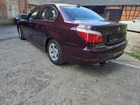 Gebraucht BMW 523 190 PS (139 kW) 2009 Rot Limousine