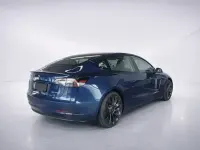 Gebraucht Tesla Model 3 377 kW (513 PS) 2022 Weiß Limousine