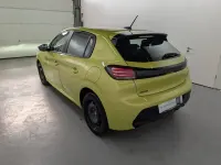 Gebraucht Peugeot 208 Active 101 PS (74 kW) 2024 Aguedagelb Kleinwagen