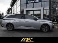Gebraucht Peugeot 308 SW Allure 131 PS (96 kW) 2024 Artense silber Kombi