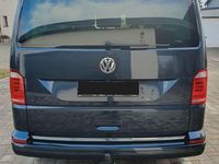 Gebraucht VW Multivan 204 PS (150 kW) 2018 Blau Van