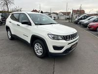 Gebraucht Jeep Compass Sport 140 PS (102 kW) 2018 Weiß SUV