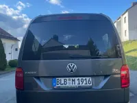 Używany VW Caddy Maxi 125 KM (91 kW) 2018 Szary Minivan