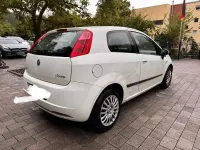 Gebraucht Fiat Grande Punto 77 PS (56 kW) 2009 Weiß Kleinwagen