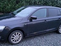 Gebraucht Skoda Rapid 105 PS (77 kW) 2014 Schwarz Kleinwagen