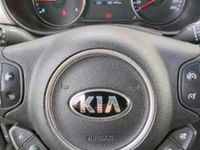 Gebraucht Kia Carens 134 PS (98 kW) 2014 Silber Van / Kleinbus