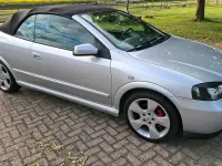 Gebraucht Opel Astra Cabriolet 147 PS (108 kW) 2002 Silber Cabrio