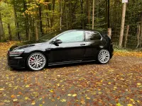 Gebraucht VW Golf VII GTI 230 PS (169 kW) 2015 Schwarz Kleinwagen
