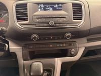 Gebraucht Peugeot Expert 116 PS (85 kW) 2017 Imperial  blau Van