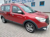 Gebraucht Dacia Dokker Stepway 131 PS (96 kW) 2020 Rot Van / Kleinbus