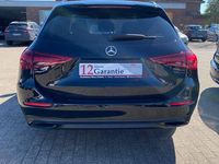 Gebraucht Mercedes C200 163 PS (119 kW) 2023 Schwarz Kombi