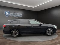 Gebraucht Skoda Superb Selection 193 PS (141 kW) 2025 Ebony schwarz Kombi