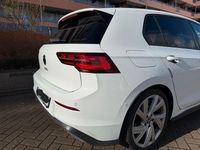 Gebraucht VW Golf VIII GTD 200 PS (147 kW) 2024 Weiß Limousine