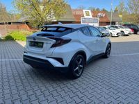 gebraucht Toyota C-HR 1.8 Hybrid Team D Standheizung, 8-fach, Navi