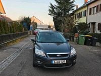 Gebraucht Ford Focus 109 PS (80 kW) 2010 Grau Kombi