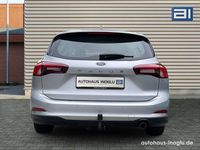 Gebraucht Ford Focus 120 PS (88 kW) 2022 Silber polarsilber metallic (metallic) Kombi