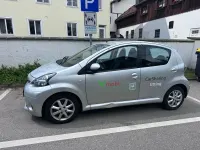 Gebraucht Toyota Aygo 68 PS (50 kW) 2012 Grau Kleinwagen