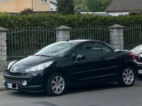gebraucht Peugeot 207 CC 120 vti Cabrio - neue Reifen, neue Bremsbelege ect