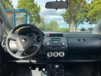 Gebraucht Honda Jazz 78 PS (57 kW) 2005 Grau Kleinwagen