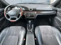 Second-hand Chrysler Sebring Cabriolet Limited 203 CP (149 kW) 2006 Albastru Cabrio