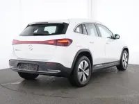 Gebraucht Mercedes EQA250 139 kW (190 PS) 2025 Unilack polarweiß SUV