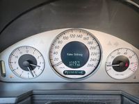 gebraucht Mercedes E240 AVANTGARDE Avantgarde
