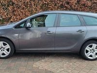 Gebraucht Opel Astra Selection 116 PS (85 kW) 2011 Grau Kombi