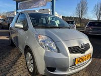 Gebraucht Toyota Yaris Sol 87 PS (63 kW) 2007 Silber Kleinwagen