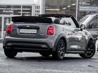 Gebraucht Mini One Cabriolet Classic 102 PS (75 kW) 2022 Moonwalk grey () Cabrio