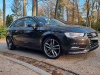 Gebraucht Audi A3 Ambition 105 PS (77 kW) 2014 Braun Limousine