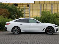 gebraucht BMW i4 eDrive40 M Sport Pro AHK GSHD ESitze DrAsProf