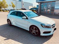 gebraucht Mercedes A250 Sport / TOP Zustand / AMG Paket