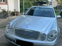Second-hand Mercedes E220 Elegance 170 CP (125 kW) 2006 Argintiu Berlinǎ