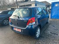 Gebraucht Toyota Yaris 101 PS (74 kW) 2009 Blau Kleinwagen