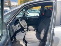 Gebraucht Opel Meriva Edition 105 PS (77 kW) 2009 Starsilber iii m2 Van / Kleinbus