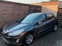 Gebraucht Peugeot 308 110 PS (80 kW) 2011 Schwarz Kleinwagen