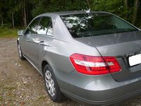 Gebraucht Mercedes E200 136 PS (100 kW) 2012 Grau Limousine