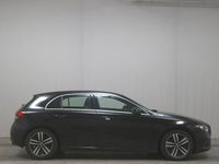 Gebraucht Mercedes A200 Progressive 150 PS (110 kW) 2021 Schwarz Limousine